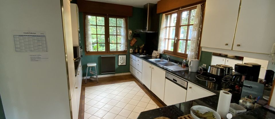 Traditional house 6 rooms of 190 m² in Merlimont (62155)