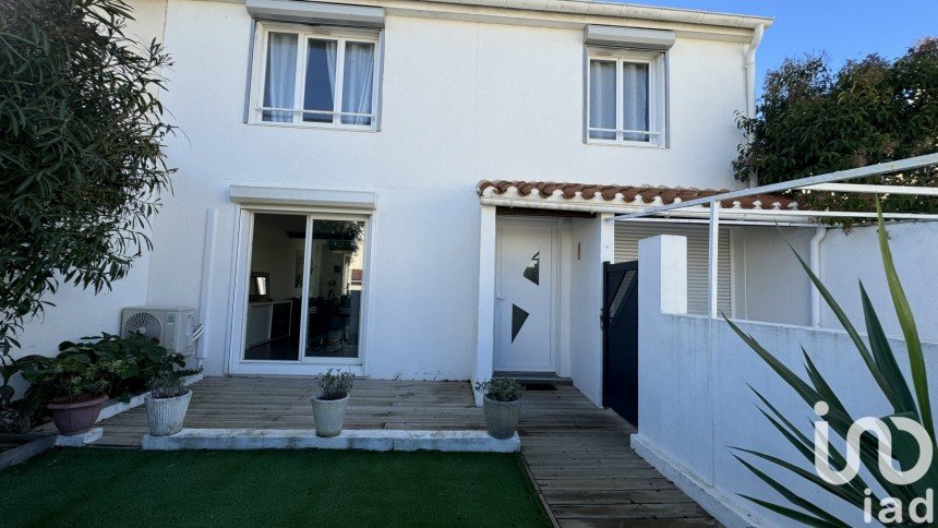 Maison 5 pièces de 100 m² à Saint-Estève (66240)