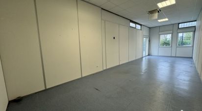 Business premises of 35 m² in BEAUBOURG (77183)