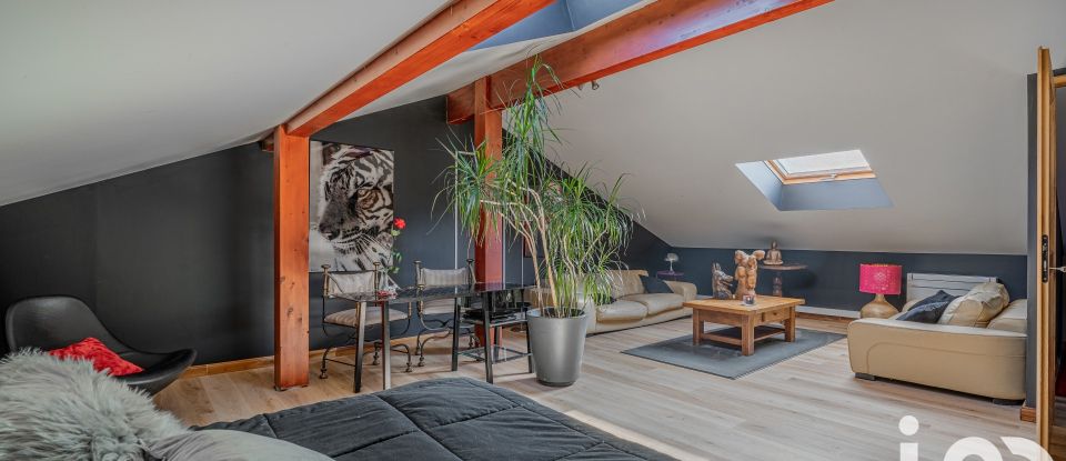 Maison 5 pièces de 292 m² à Vaulnaveys-le-Haut (38410)