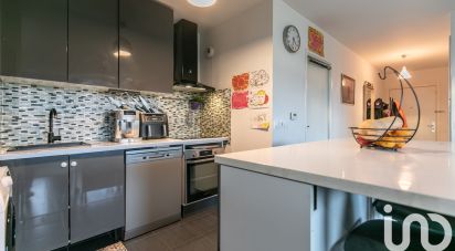 Appartement 3 pièces de 69 m² à Rosny-sous-Bois (93110)