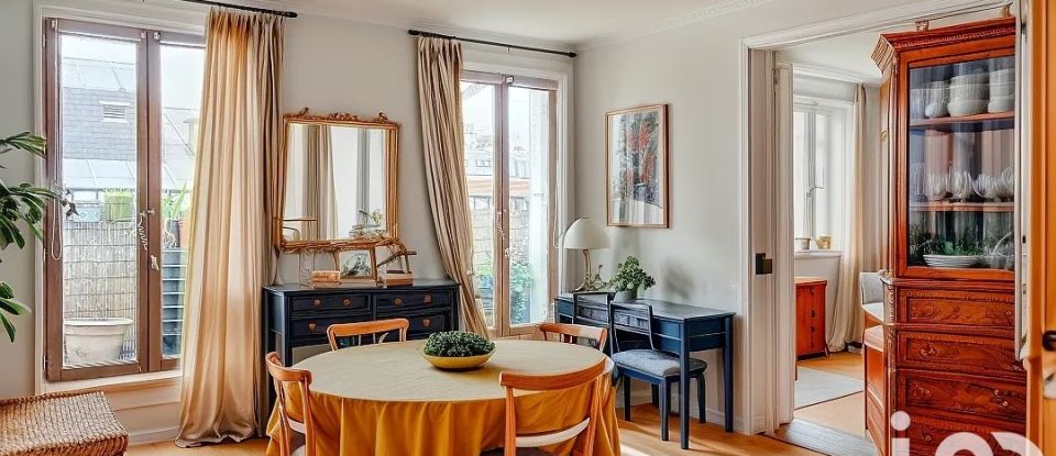 Appartement 6 pièces de 80 m² à Paris (75011)