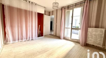 Appartement 3 pièces de 65 m² à Charleville-Mézières (08000)