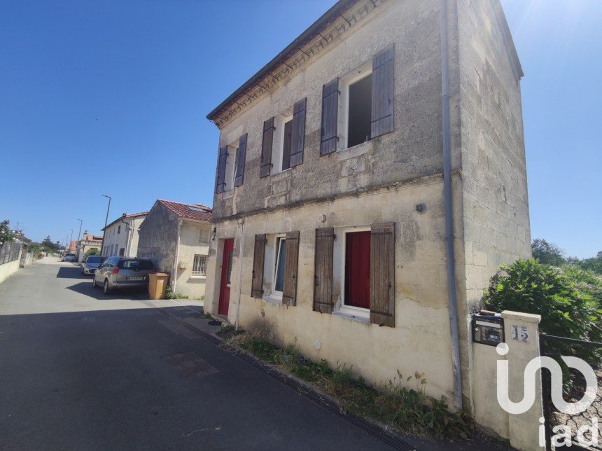 Town house 4 rooms of 45 m² in Libourne (33500)