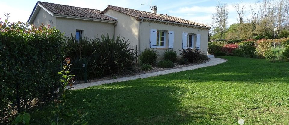 Maison traditionnelle 5 pièces de 143 m² à Sainte-Bazeille (47180)