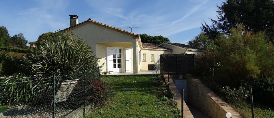 Maison traditionnelle 5 pièces de 143 m² à Sainte-Bazeille (47180)