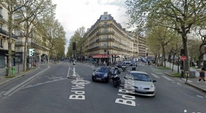 Retail property of 75 m² in Paris (75011)