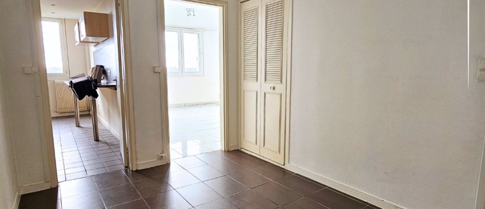 Appartement 4 pièces de 80 m² à Rouen (76000)