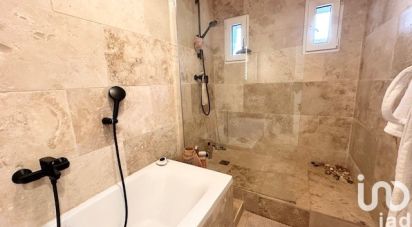 Apartment 3 rooms of 83 m² in Marseille (13001)