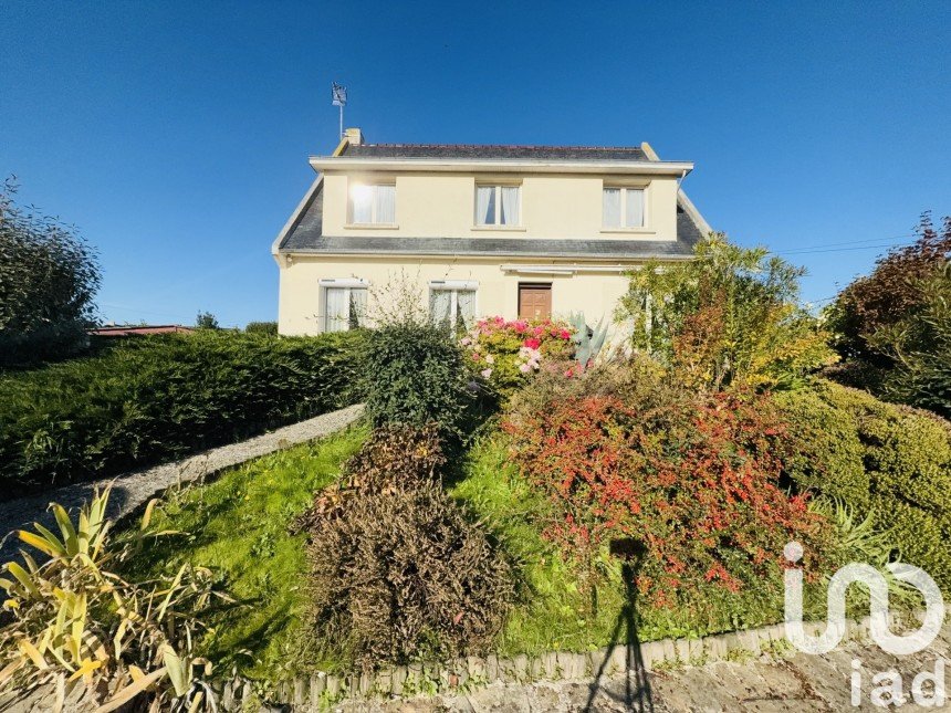 Traditional house 5 rooms of 191 m² in Cancale (35260)