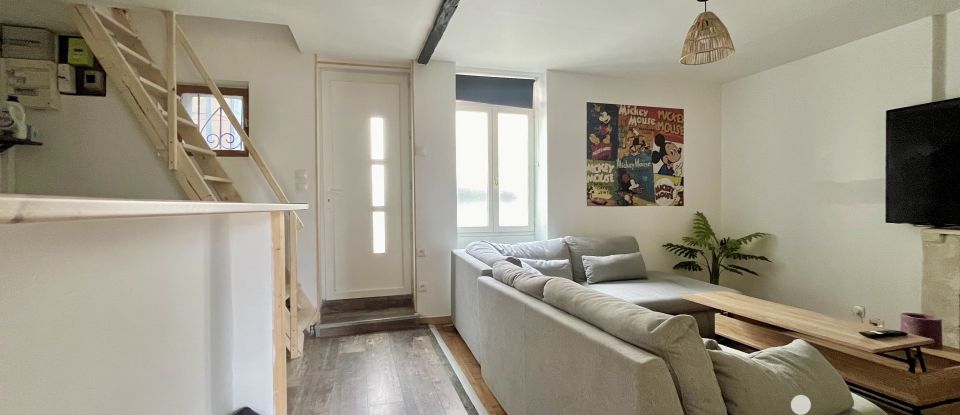 Immeuble de 86 m² à Poitiers (86000)