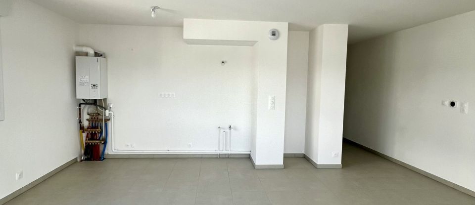 Apartment 3 rooms of 66 m² in Saint-Louis (68300)