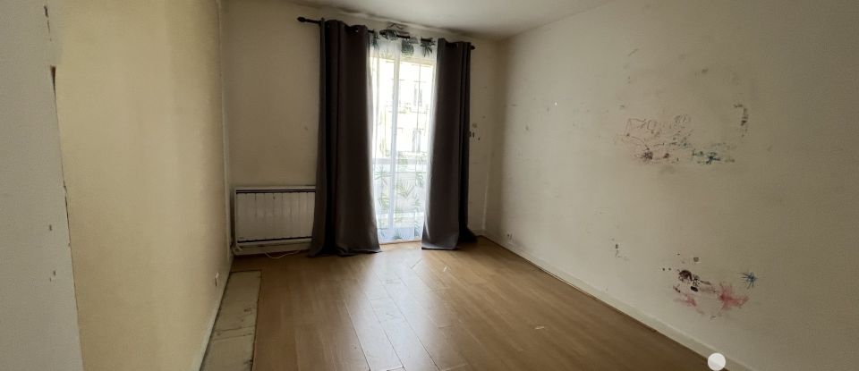 Apartment 3 rooms of 84 m² in Enghien-les-Bains (95880)