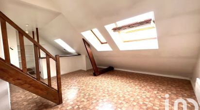 Duplex 2 rooms of 30 m² in Poissy (78300)