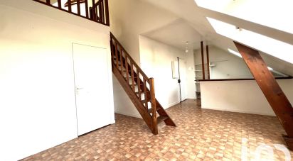 Duplex 2 rooms of 30 m² in Poissy (78300)