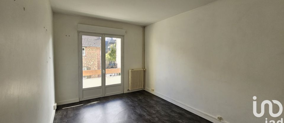 Apartment 2 rooms of 55 m² in Hardricourt (78250)