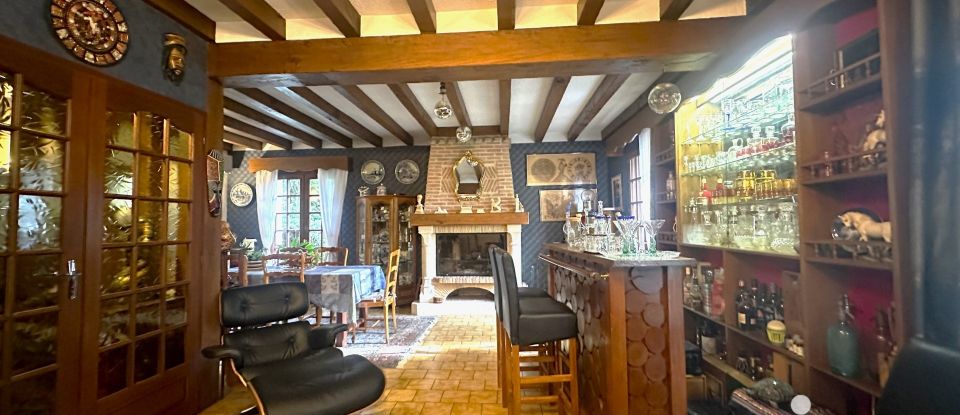 Traditional house 6 rooms of 170 m² in Le Mesnil-Esnard (76240)