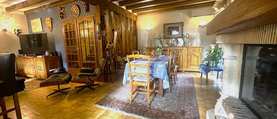 Traditional house 6 rooms of 170 m² in Le Mesnil-Esnard (76240)