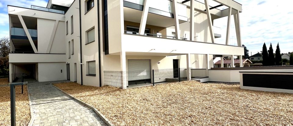 Appartement 3 pièces de 66 m² à Saint-Louis (68300)