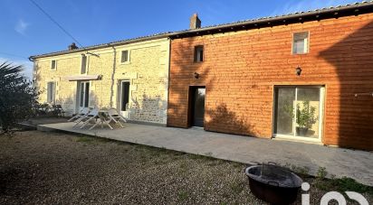 Country house 6 rooms of 180 m² in - (79100)