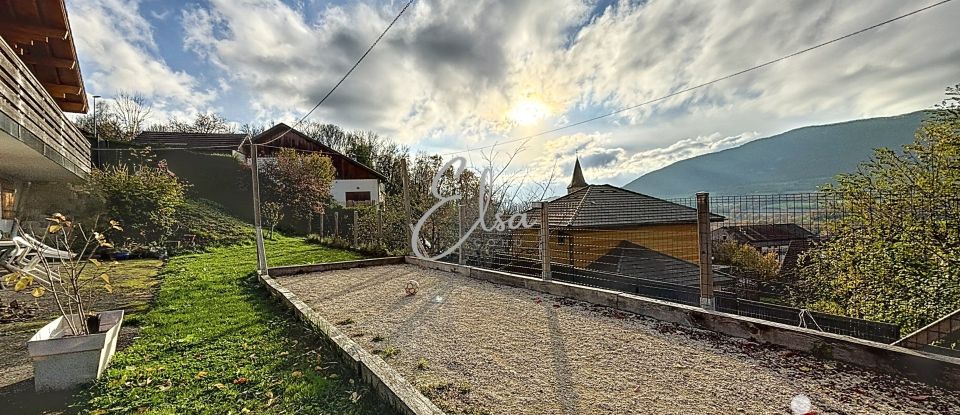 Maison traditionnelle 6 pièces de 169 m² à Minzier (74270)