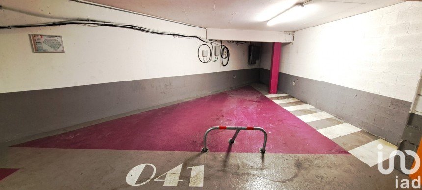 Parking of 18 m² in Colombes (92700)