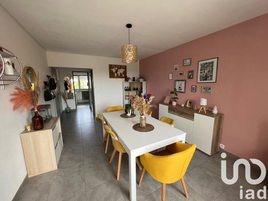 Appartement 4 pièces de 72 m² à Saint-Herblain (44800)