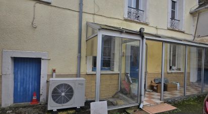 Maison 9 pièces de 190 m² à Sainte-Gemme (51700)