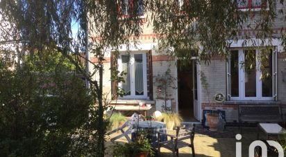 Traditional house 6 rooms of 130 m² in Fontenay-sous-Bois (94120)