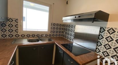 Appartement 3 pièces de 66 m² à Perros-Guirec (22700)