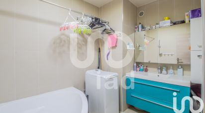 Appartement 4 pièces de 91 m² à Paris (75019)