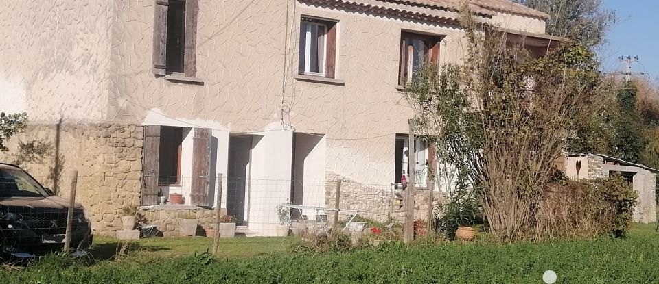 Maison 9 pièces de 154 m² à Althen-des-Paluds (84210)