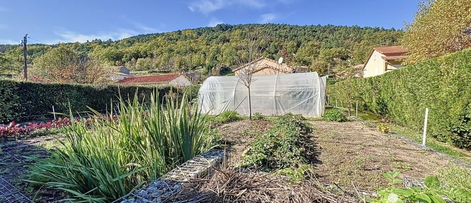 Maison traditionnelle 5 pièces de 112 m² à Rivière-sur-Tarn (12640)