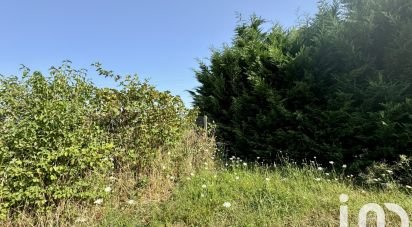 Land of 4,120 m² in Gironde-sur-Dropt (33190)