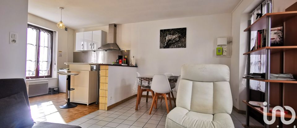 Building in Plombières-les-Bains (88370) of 80 m²