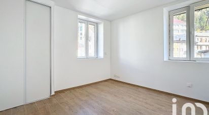 Appartement 3 pièces de 64 m² à Hauts de Bienne (39400)