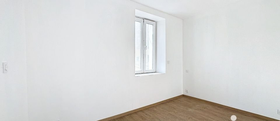 Apartment 3 rooms of 64 m² in Hauts de Bienne (39400)