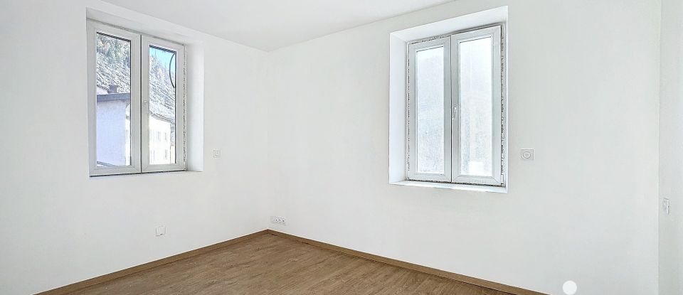 Apartment 3 rooms of 64 m² in Hauts de Bienne (39400)