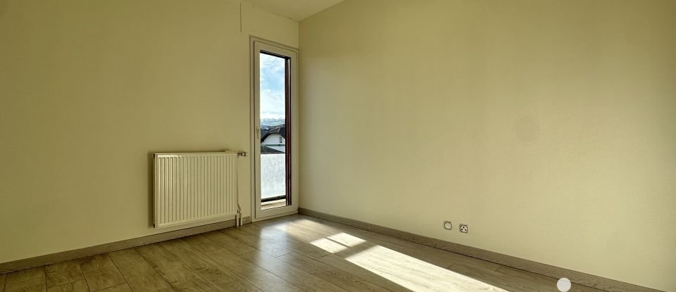 Appartement 4 pièces de 88 m² à Reignier-Ésery (74930)