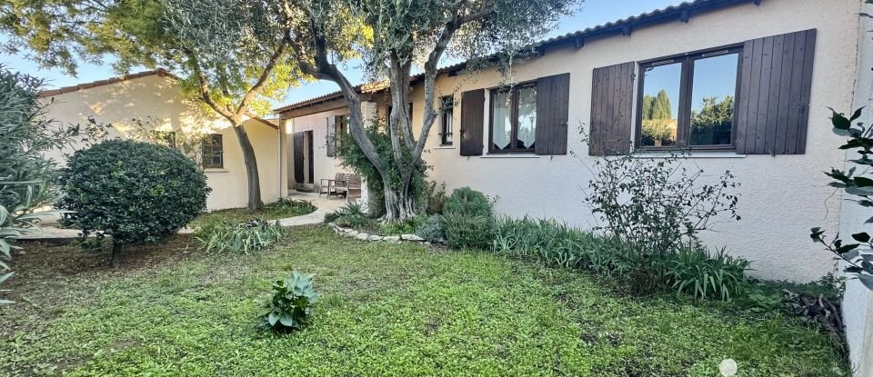 Traditional house 5 rooms of 99 m² in Istres (13800)