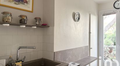 Appartement 3 pièces de 57 m² à Hyères (83400)