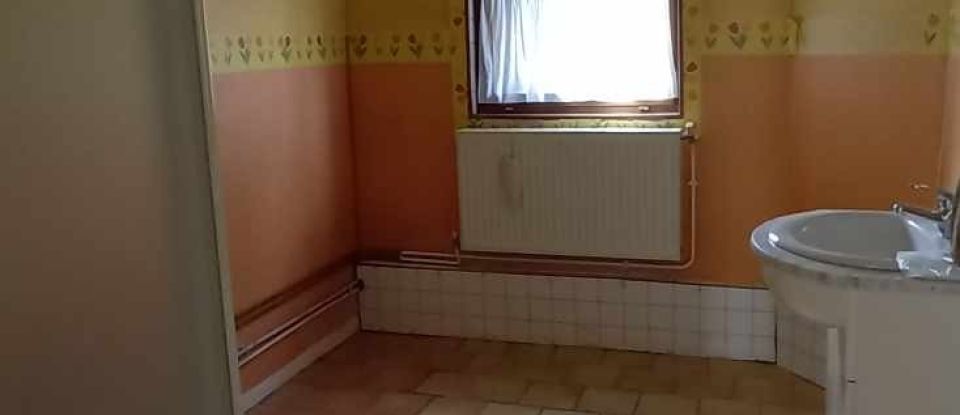 Traditional house 5 rooms of 96 m² in Marpent (59164)