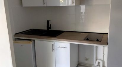 Studio 1 room of 25 m² in Reims (51100)