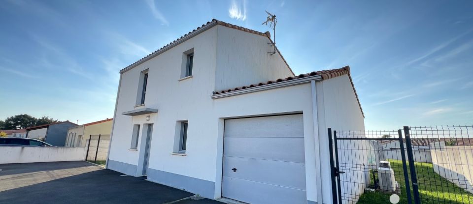 Traditional house 5 rooms of 119 m² in L'Île-d'Olonne (85340)