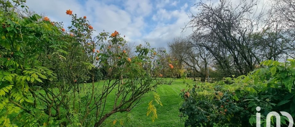 Country house 10 rooms of 275 m² in Le Loroux-Bottereau (44430)