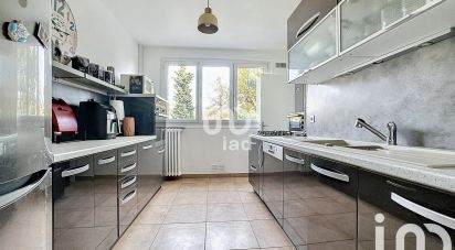 Appartement 3 pièces de 65 m² à Le Plessis-Trévise (94420)