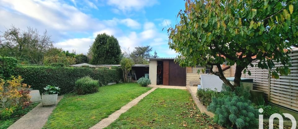 Maison 4 pièces de 80 m² à Villeneuve-le-Roi (94290)