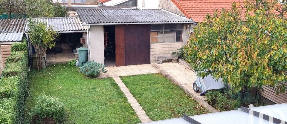 Maison 4 pièces de 80 m² à Villeneuve-le-Roi (94290)