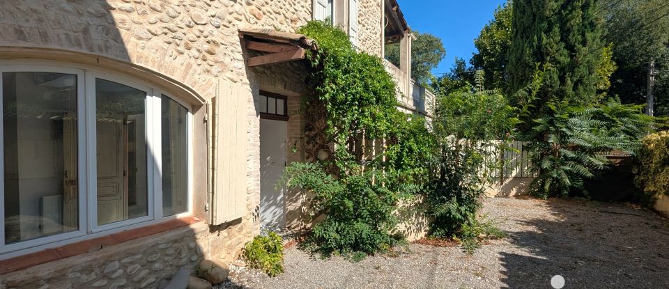 Maison de village 7 pièces de 193 m² à Les Mées (04190)