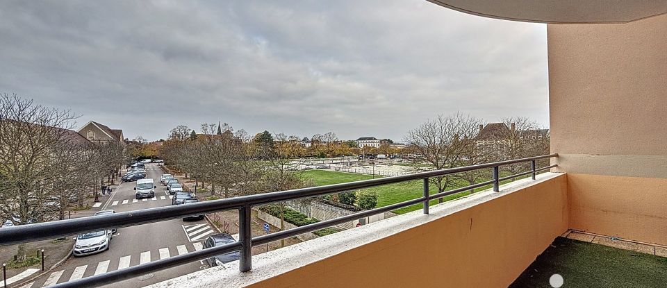 Appartement 5 pièces de 128 m² à Auxerre (89000)